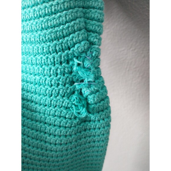 Tommy Hilfiger V Neck Waffle Knit Sweater. Sz M - Picture 2 of 3